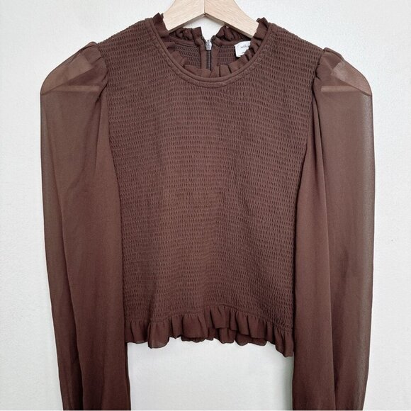 Aritzia Womes Size Small  Tempest Smocked Long Sleeve Crop Blouse - Picture 3 of 13